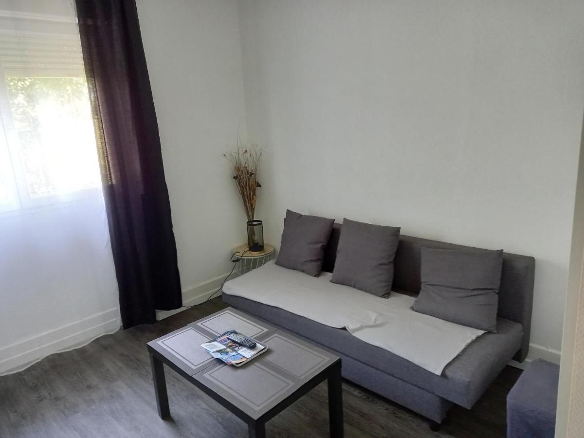 Appartement "Les Tournesols" 1Er Etage 2Ch Avec Parking A Lurs Exterior foto